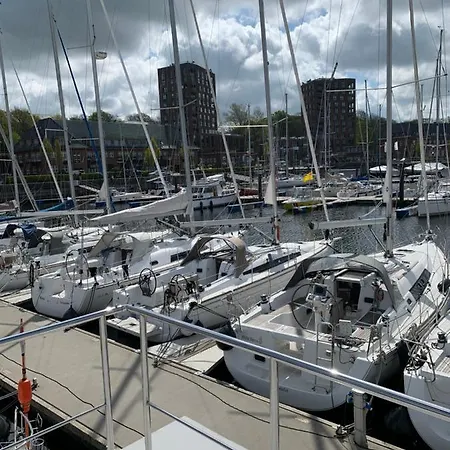 Apartment Hausboot Meeresbrise *